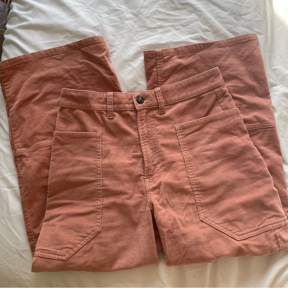 Everlane Gardener Wide Leg Utility Cropped Pink Salmon Corduroy Pants Size 4